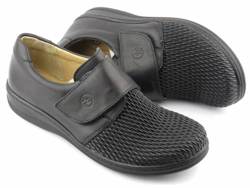 Elastické dámské boty se strečem pro vlásky - Helios Komfort 382, ​​​​černé