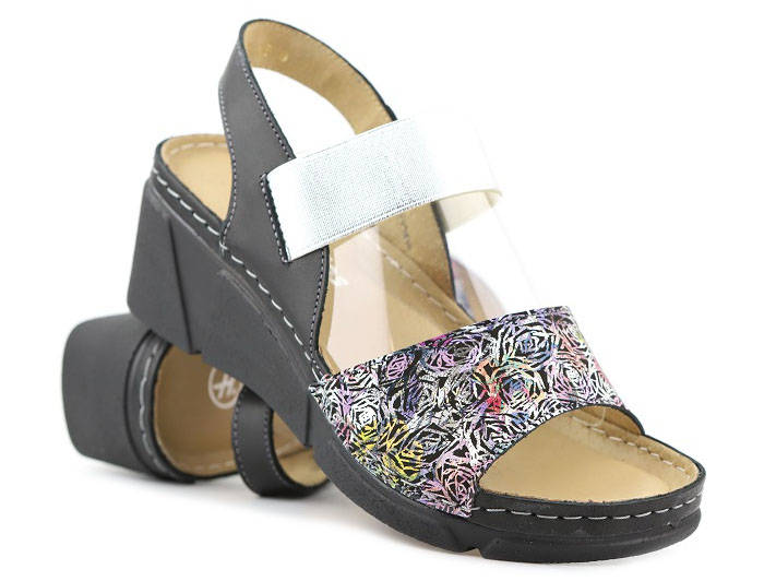 Kožené dámské sandály na klínku - HELIOS Komfort 118, černé