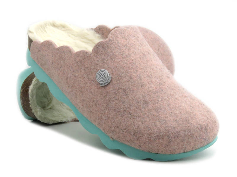 Teplé dámské pantofle s kožíškem uvnitř - GENUINS G105492, růžové