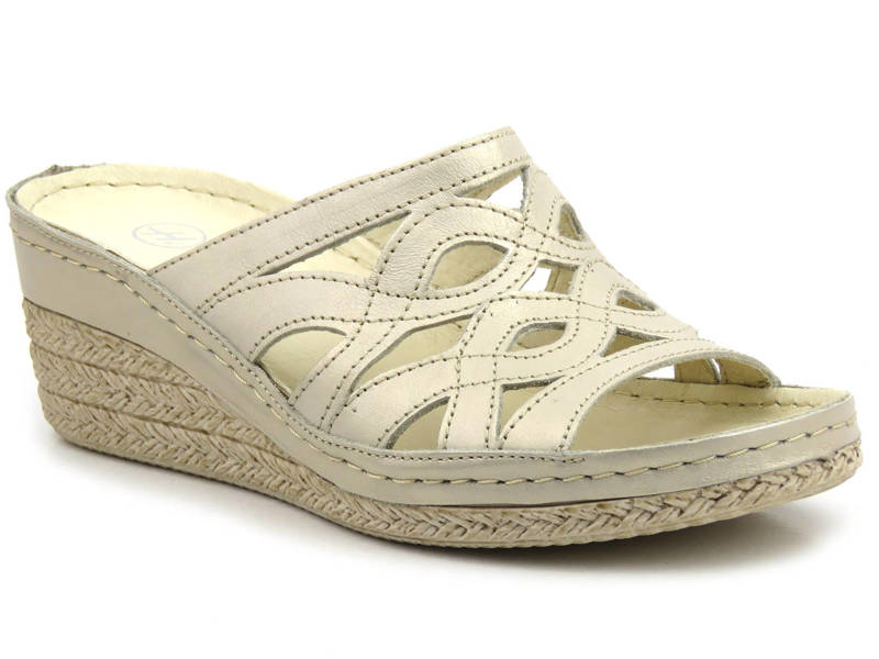 Kožené dámské sandály na klínku HELIOS Komfort 234S, zlaté
