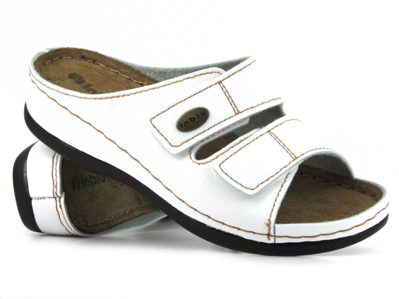 Nastavitelné dámské pantofle s měkkou koženou vložkou - INBLU 06-08, bílé