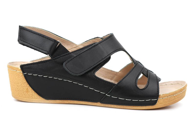 Dámské kožené sandály s měkkou stélkou - Agxbut 566, černá