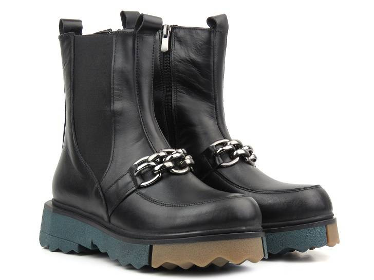 Dámské kotníkové boty zdobené řetízkem - VENEZIA 0071048, černé