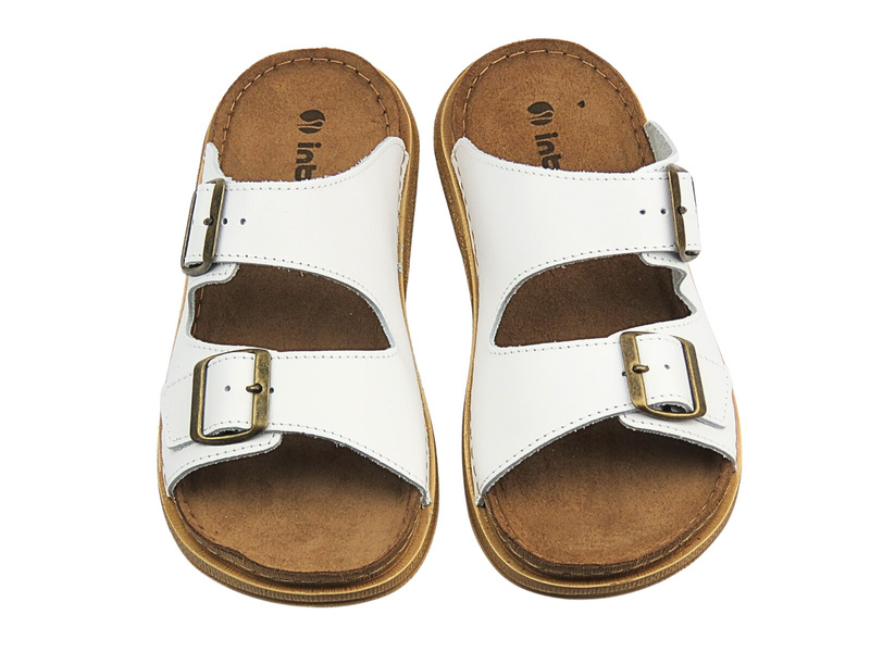 Pánské pantofle s přezkami bílé INBLU VE-01KU