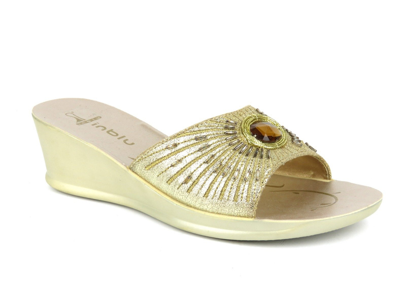 Dámské sandály na klínku - Inblu OA140011, zlaté