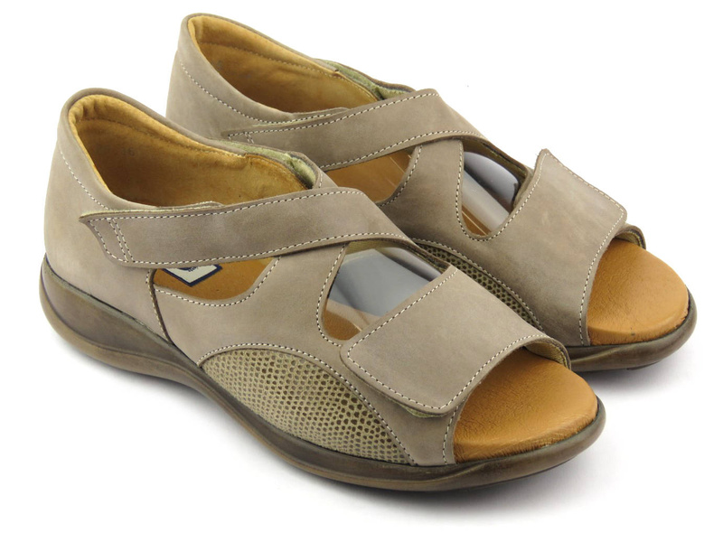 Pohodlné dámské sandály na nohy s vroubky - Axel 2466, béžové