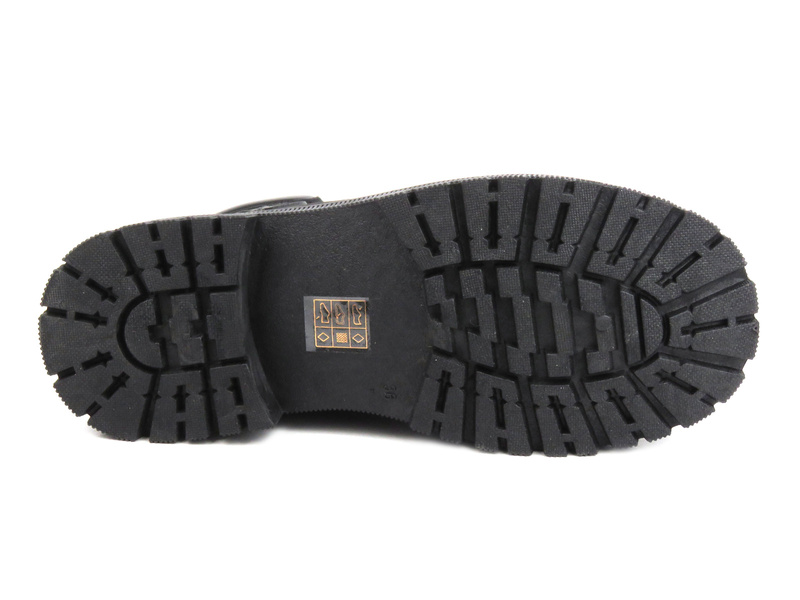 Dámské teplé turistické boty - NOVINKY 22BT35-5217, černé