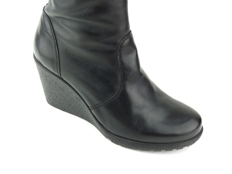Dámské kozačky Lesta 8077