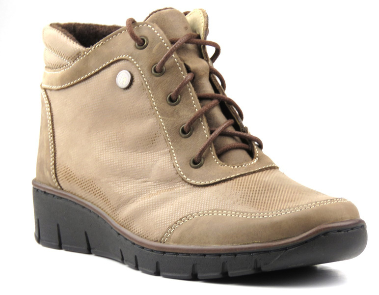 Dámské kožené kozačky ve sportovním stylu - Helios Komfort 531, béžová