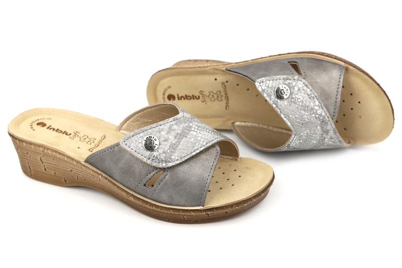 Dámské žabky na suchý zip - INBLU 26-79, stříbrné