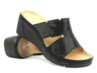 Pohodlné, měkké dámské žabky HELIOS Komfort 131, černé