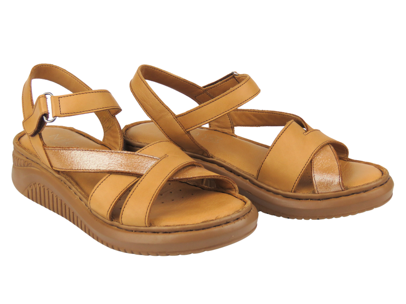 Dámské kožené sandály Nika Comfort 082, hnědé