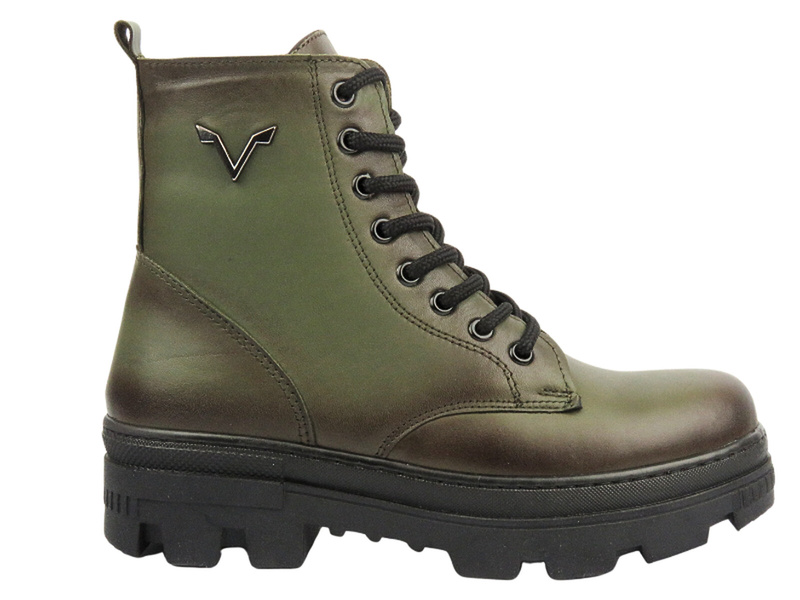 Dámské kožené kotníkové boty - VACARRO 490, černé