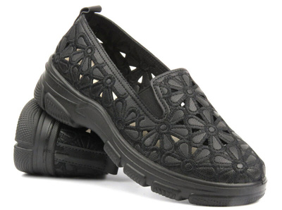 Dámská prolamovaná obuv - UNISOFT 23PB02-5592, černá