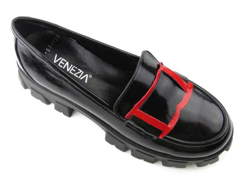 Lakované dámské lordy s masivní podrážkou - VENEZIA 13165 COMB, černá