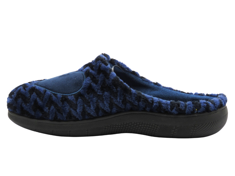 Měkké dámské pantofle - INBLU KATE, tmavě modrá se srdíčkem