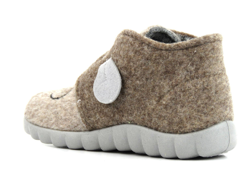 Teplé papuče, dětské boty s pejskem - BEFADO 526P119, hnědé