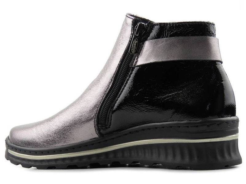 Kožené dámské kotníkové boty polské značky HELIOS Komfort 508, stříbrné