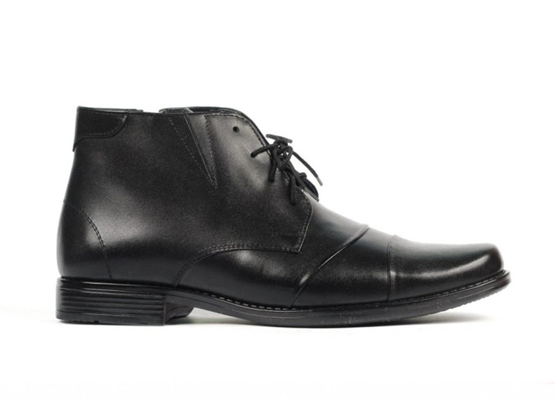 Pánské boty vyrobené z kůže Moskała 298 ČERNÁ