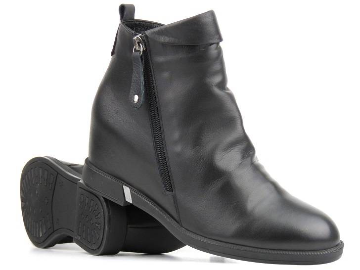 Kožené dámské kozačky na klínku - Venezia 3534 R001, černé