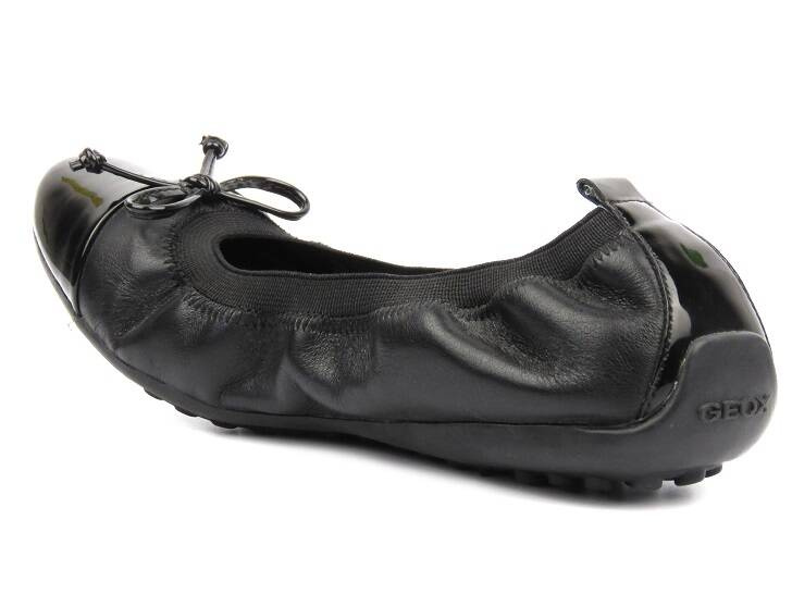 Kožené balerínky Geox J11B0F, černé