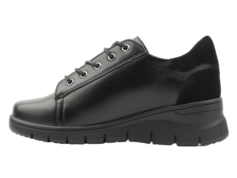 Pohodlné kožené dámské polobotky Vinceza 39964, černé
