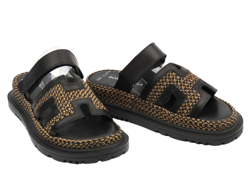 Dámské kožené pantofle na ozdobné platformě černé Bombonella 767.306