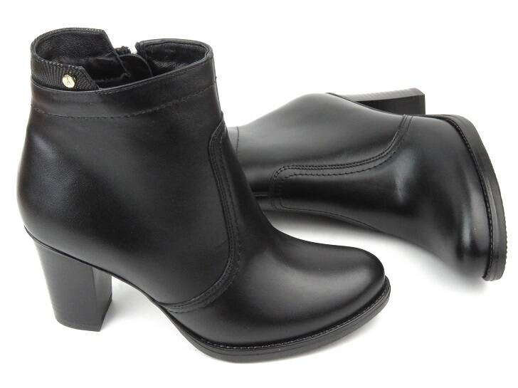 Dámské kotníkové boty Agxbut 526