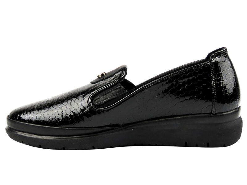 Elegantní dámské polobotky Nika Komfort 0452-156MSN, černý lak