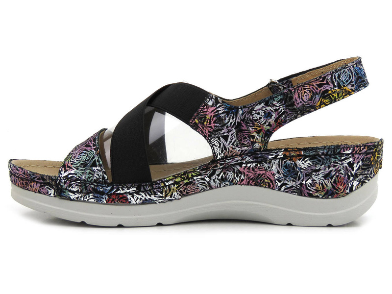 Pohodlné dámské sandály na klínku - HELIOS Komfort 100, černé