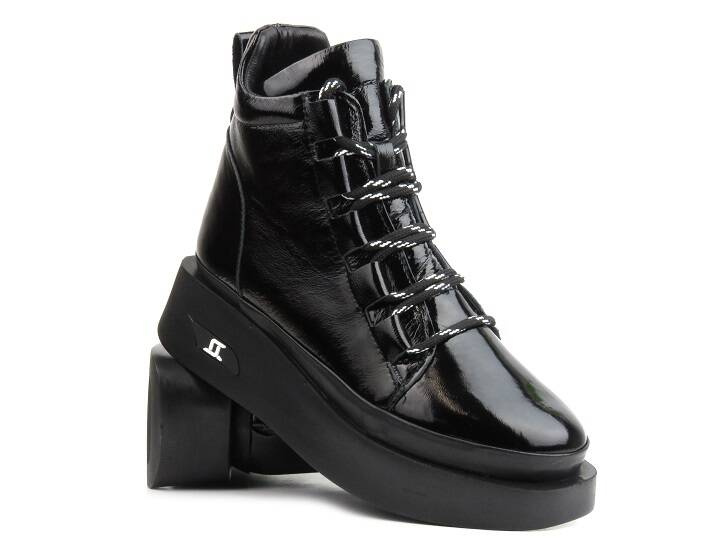 Dámské kožené kotníkové boty na platformě - Artiker 53C0886, černé