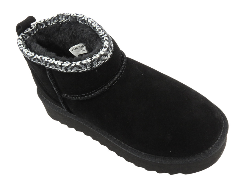 Pohodlné dámské sněhule z měkké kůže - Sokolski Z24-530, černá