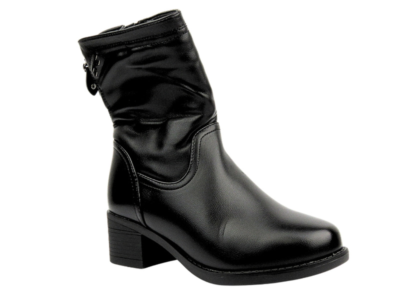 Dámské kožené kotníkové boty na podpatku - Pesco 2265, černé