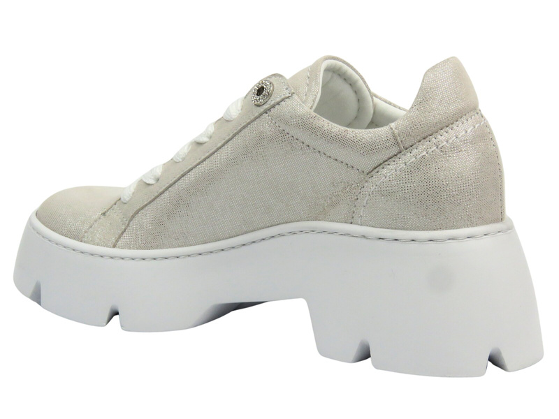 Dámská sportovní obuv na platformě - CheBello 4632, stříbrné, šněrovací