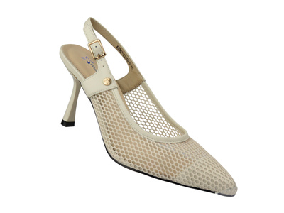 Elegantní dámské lodičky Maciejka K7507-22 ve světle béžové barvě