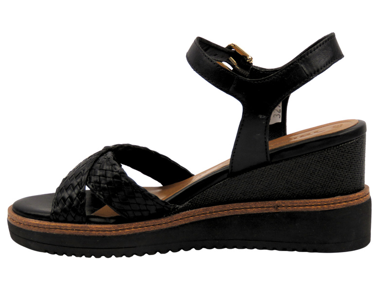 Dámské sandály na klínku - Tamaris 1-28351-44, černé