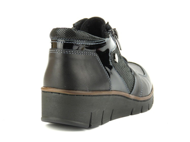 Zateplené dámské kozačky polské značky HELIOS Komfort 536, černé