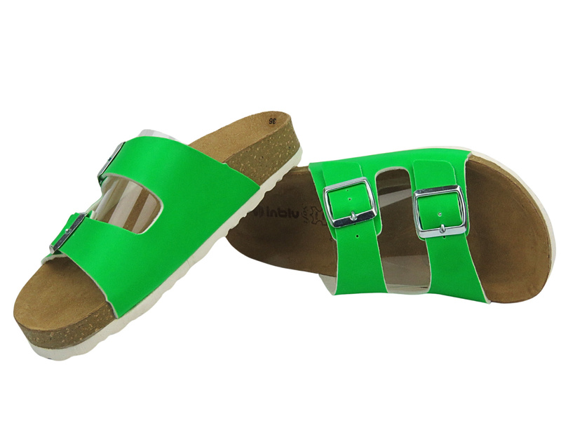 Dámské žabky s přezkami - INBLU FLUBIRIC, zelené