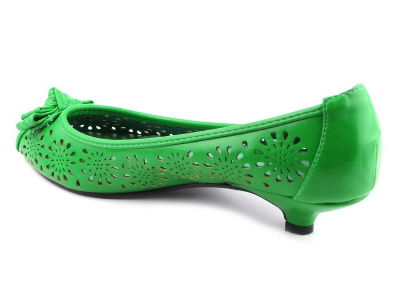 Prolamované lodičky na nízkém podpatku - Celifa YB735, zelené