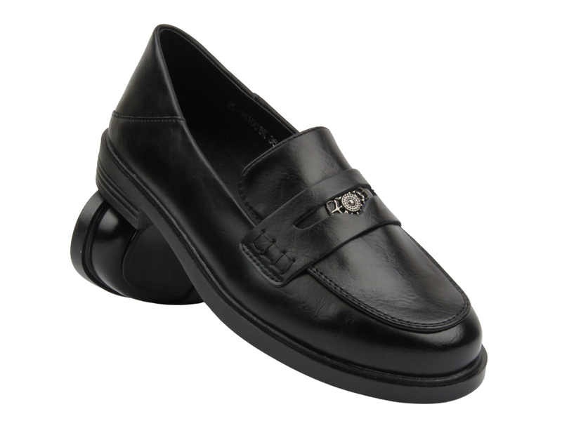 Elegantní dámské mokasíny Vinceza 18100, černé