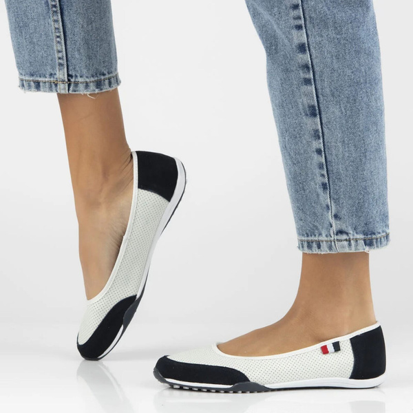 Kožené dámské polobotky - Filippo DP142, bílo-navy