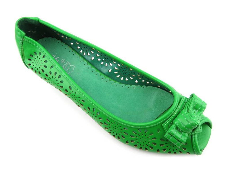 Prolamované lodičky na nízkém podpatku - Celifa YB735, zelené