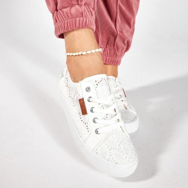 Dámské tenisky s krajkou Big Star W274925, bílé