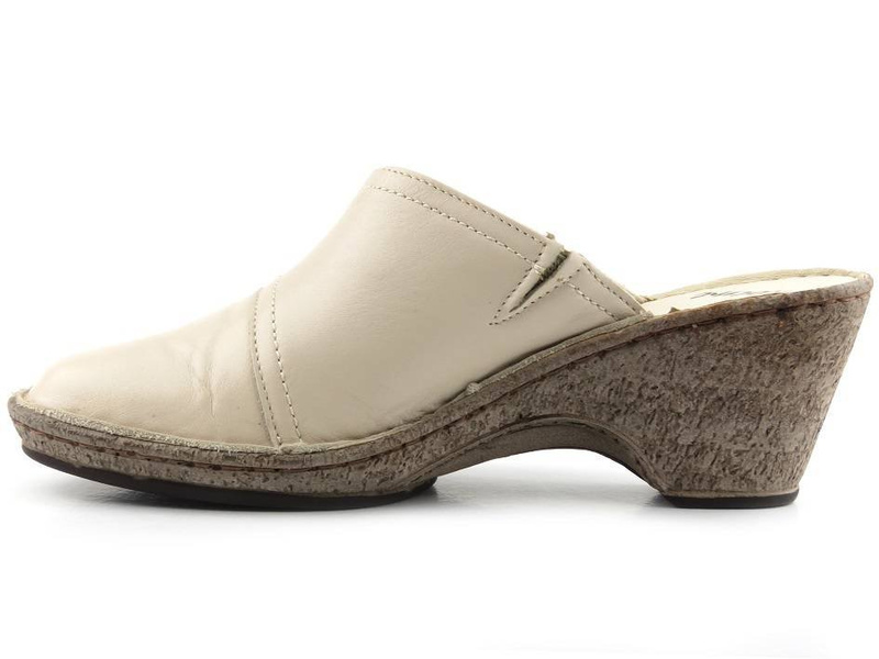 Dámské kožené pantofle na vysokém podpatku Helios 731