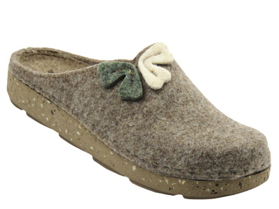 Pohodlné dámské pantofle Befado 155D172, světle hnědé