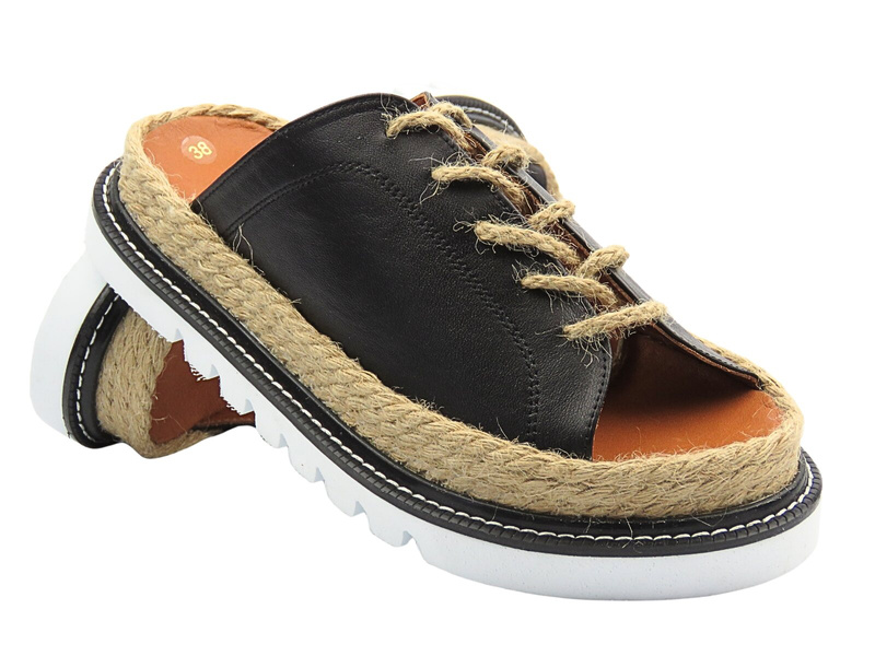 Dámské pantofle Venezia L102LEBLOBK034, černé