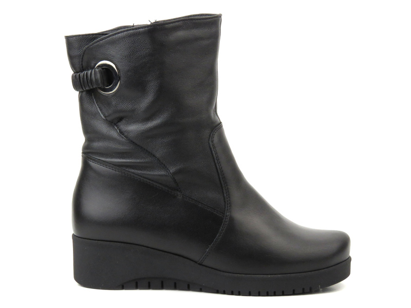 Pohodlné, kožené dámské kozačky zateplené vlnou - Galant 061, černá