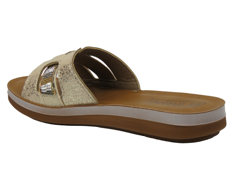 Dámské pantofle s lesklým svrškem - INBLU ZO-08, béžové