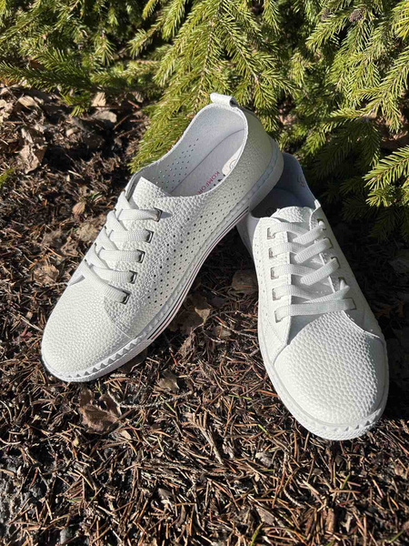 Kožené dámské polobotky – Nika Komfort H-607, bílé – šněrovací