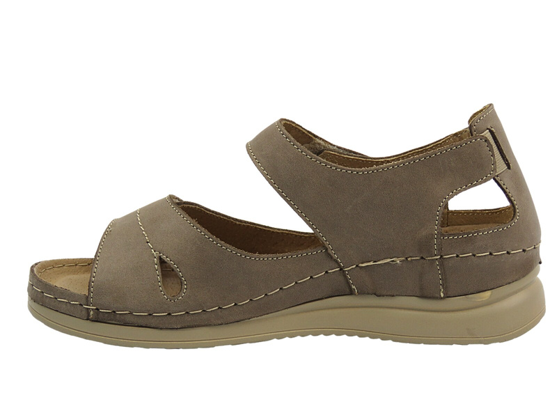 Kožené dámské sandály na klínku HELIOS Komfort 139, béžové